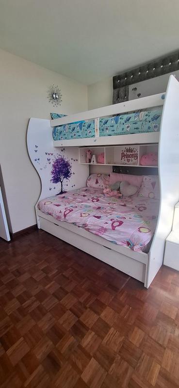 2 Bedroom Property for Sale in Goodwood Central Western Cape